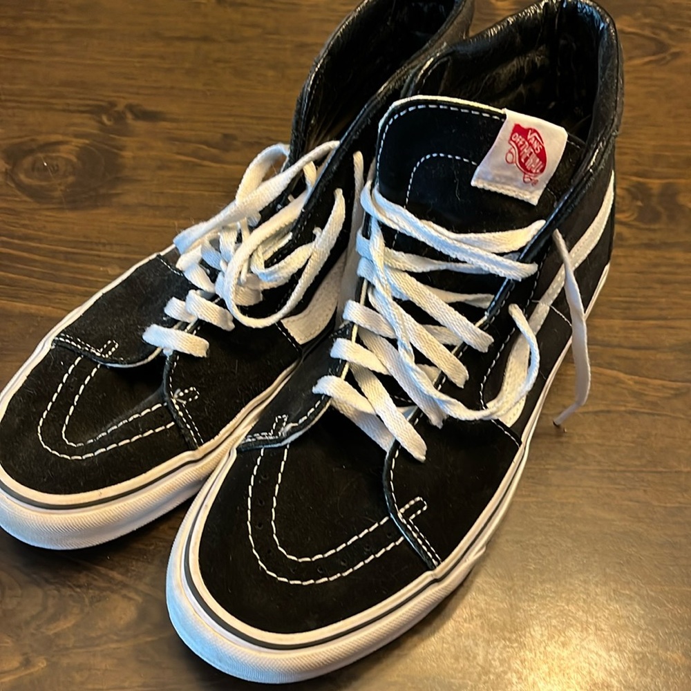 Men’s 11 Vans Sneakers